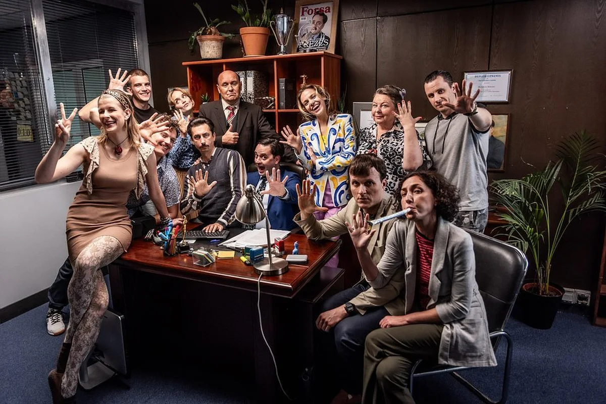 "The Office PL" | Praca w Kropliczance nigdy się nie kończy. Koniec zdjęć do 5. sezonu popularnej komedii
