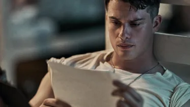 "The Mosquito Bowl" oraz "In Waves" na materiałach od Netflixa