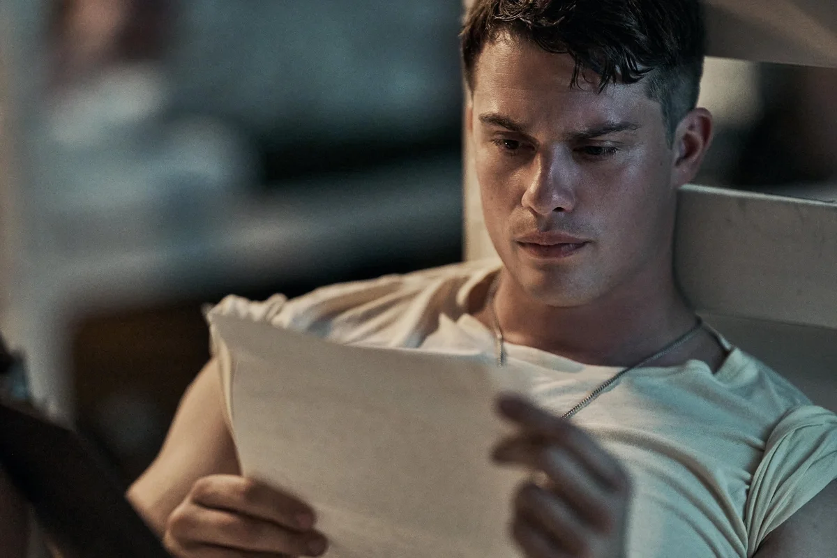 "The Mosquito Bowl" oraz "In Waves" na materiałach od Netflixa